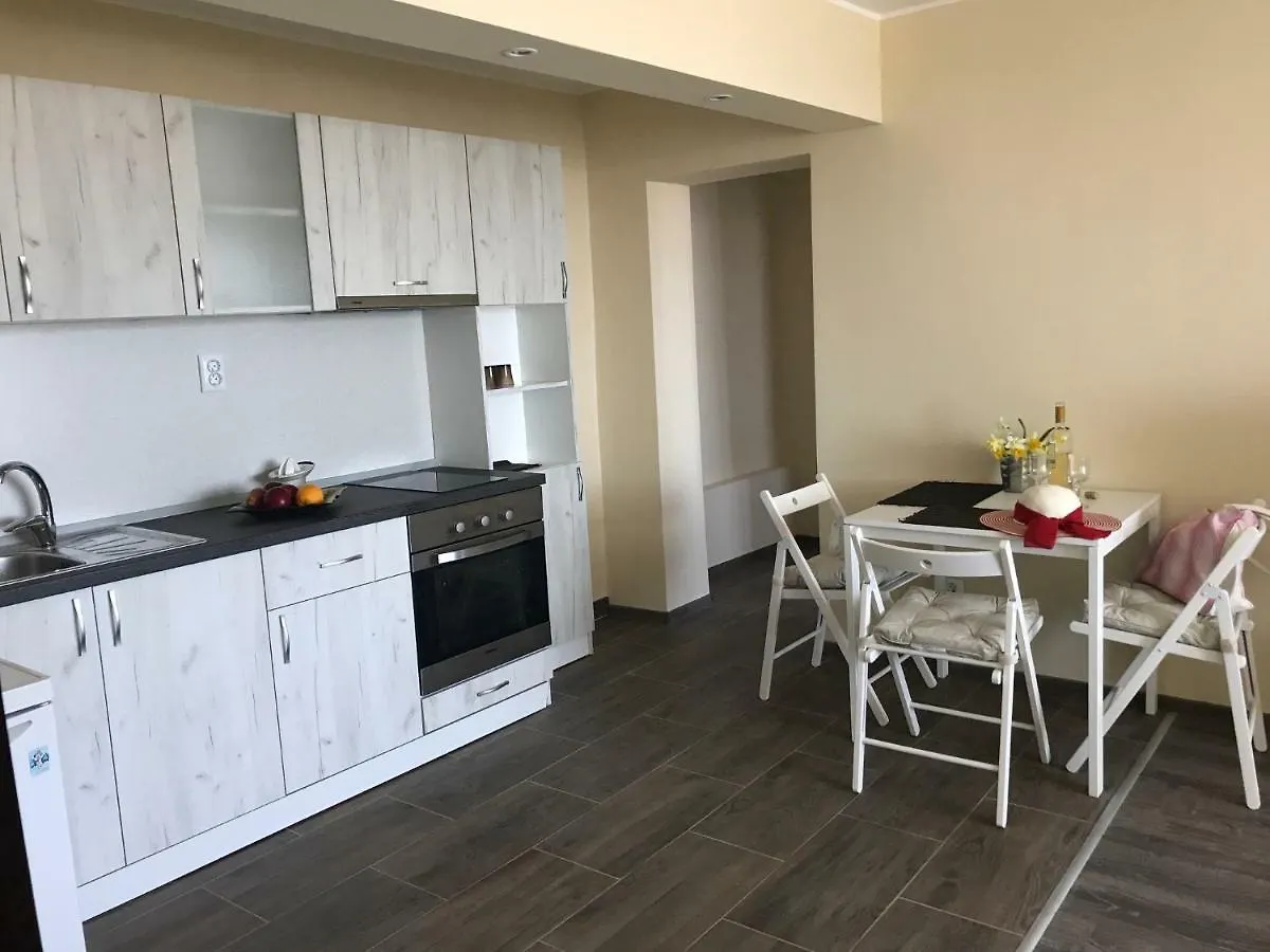 Villa Steffi Golden Sands Guest house